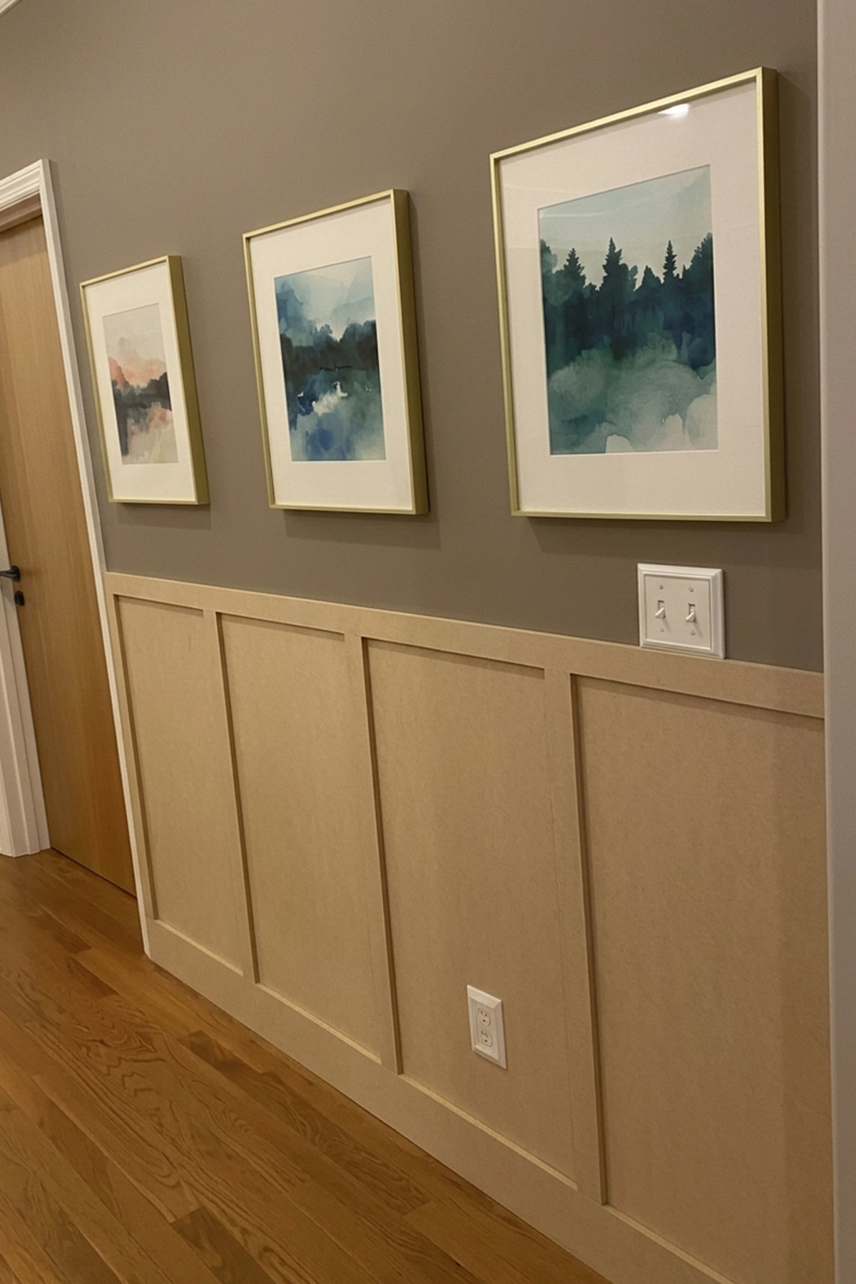 Dekoratif Boyalı Duvar Paneli 4mm Ham MDF (Yükseklik 103 cm X Genişlik 27 cm 1 Adet)